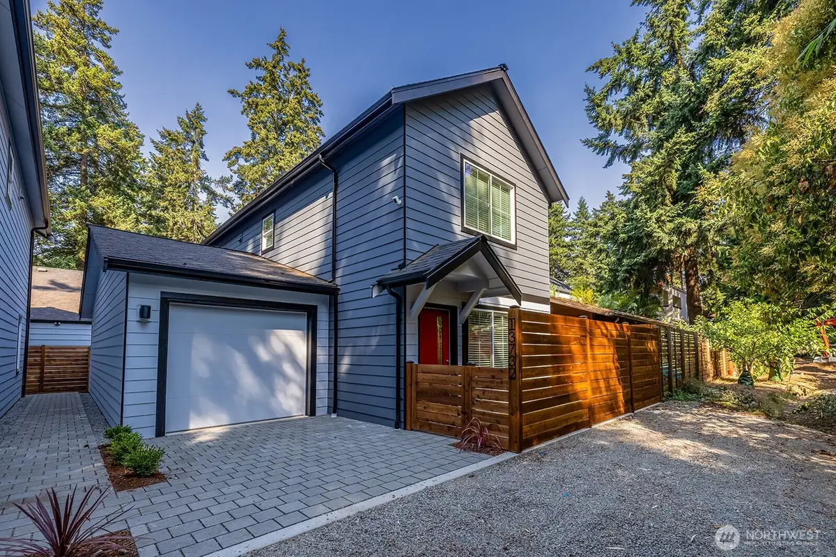 13732 Stone Avenue N, Seattle, WA 98133 - #1