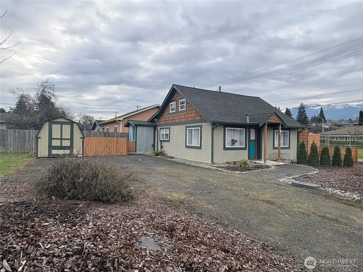 1202 Georgiana Street, Port Angeles, WA 98362 - #1