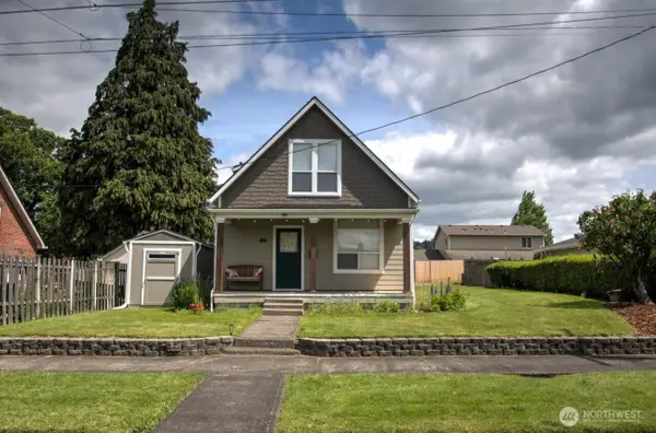 664 NW New York Avenue, Chehalis, WA 98532
