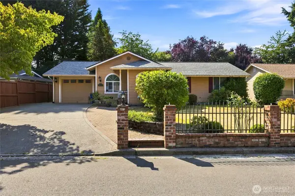 Address Withheld By Seller, Federal Way, WA 98023