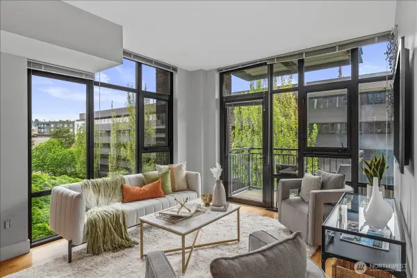2911 2nd Avenue #506, Seattle, WA 98121