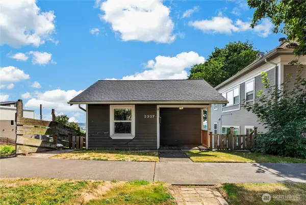 2327 S G Street, Tacoma, WA 98405