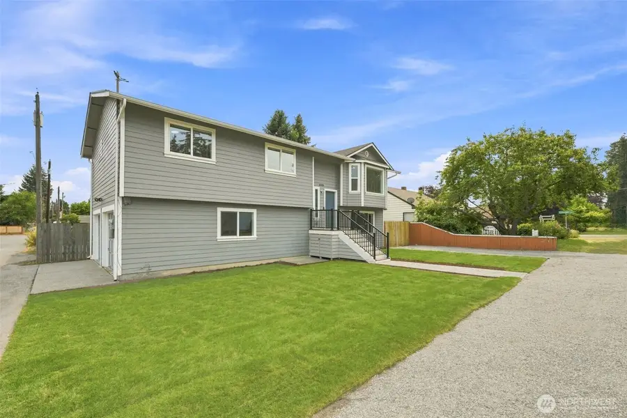 6809 Washington Avenue, Everett, WA 98203 - #2