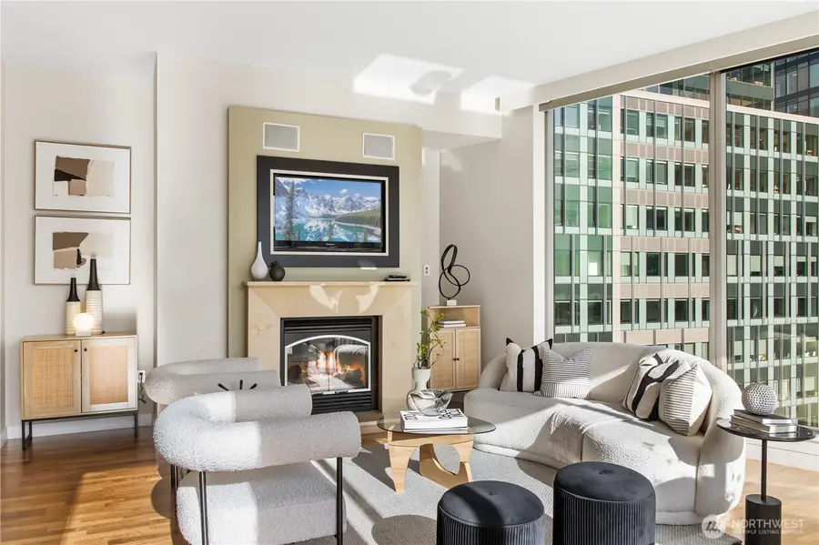 10650 NE 9th Place #2122, Bellevue, WA 98004 - #3