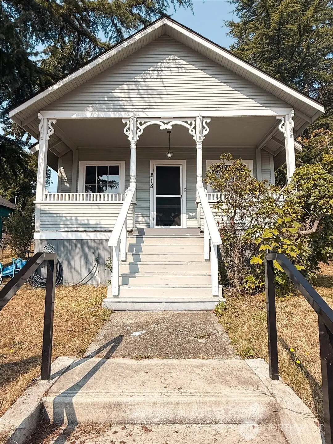 218 Washington Avenue N, Eatonville, WA 98328 - #1