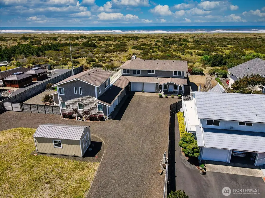 935 S Sand Dune Avenue Sw, Ocean Shores, WA 98569 - #2
