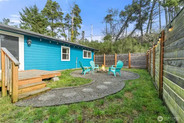 2316 S Pleasant Drive, Westport, WA 98595