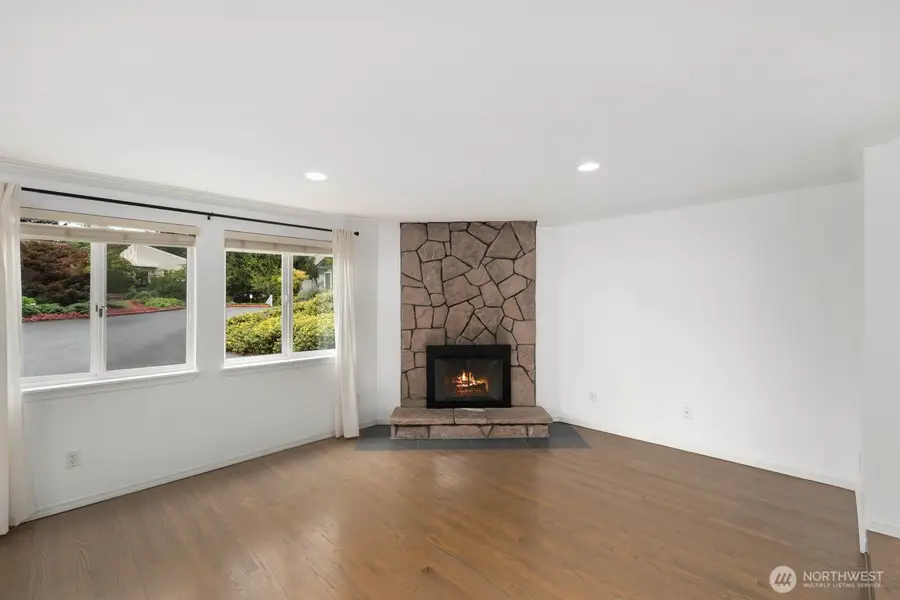 12716 NE 120th Street #H1, Kirkland, WA 98034 - #2