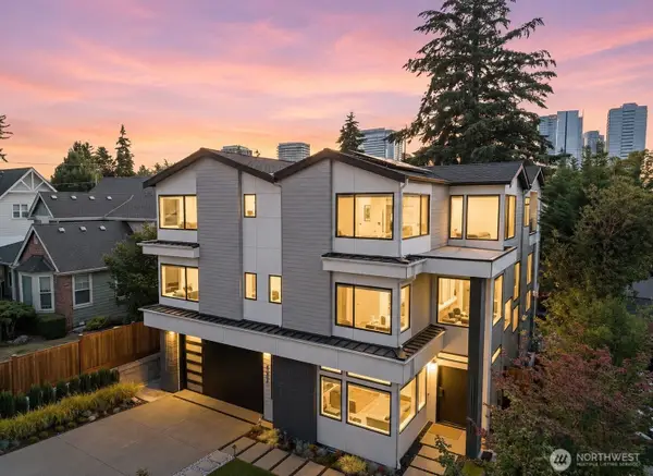 422 98th Avenue Ne, Bellevue, WA 98004