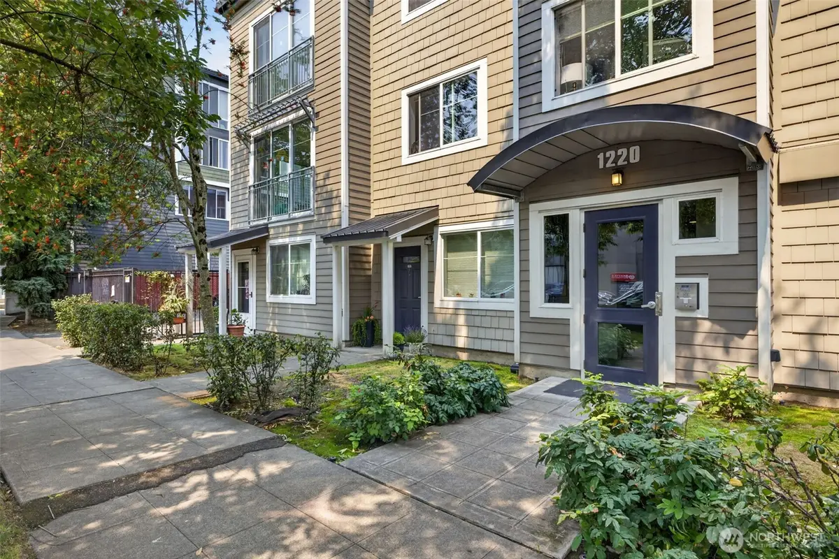 1220 E Columbia Street #202, Seattle, WA 98122 - #1