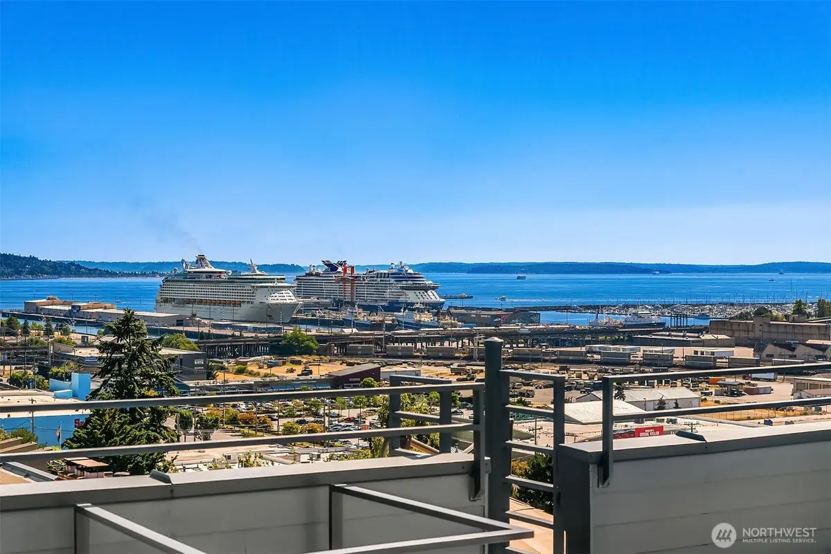2223 13th Avenue W #301, Seattle, WA 98119 - #1