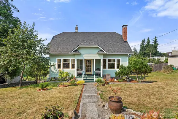735 Cowlitz Street E, South Bend, WA 98586