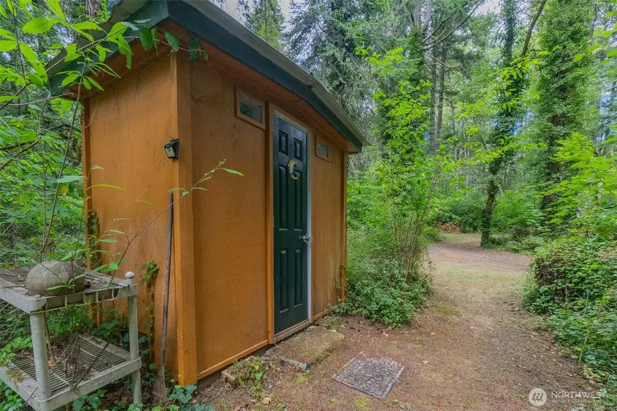 14327 SE Beaver Drive, Rainier, WA 98576 - #3