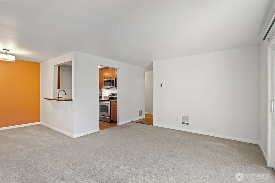 14200 SE 6th St #32, Bellevue, WA 98007 - #2