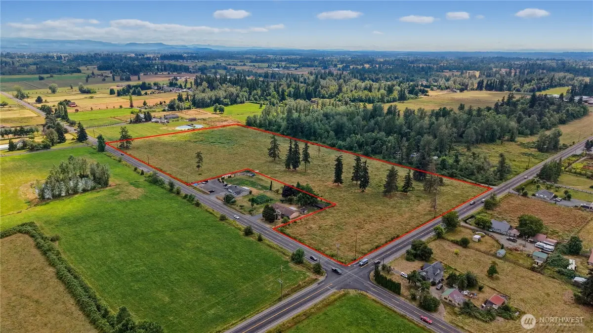40127 244th Avenue Se, Enumclaw, WA 98022 - #1