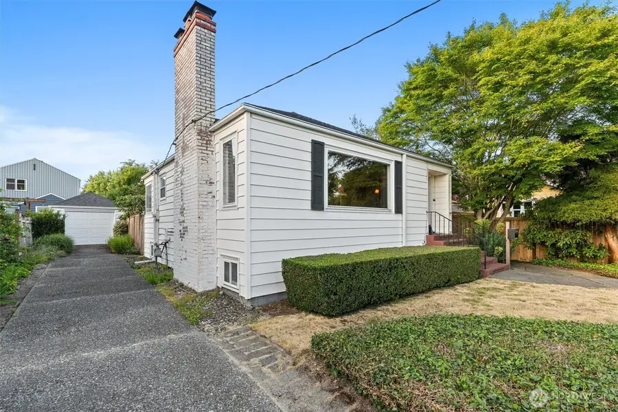 310 NW 75th Street, Seattle, WA 98117 - #2