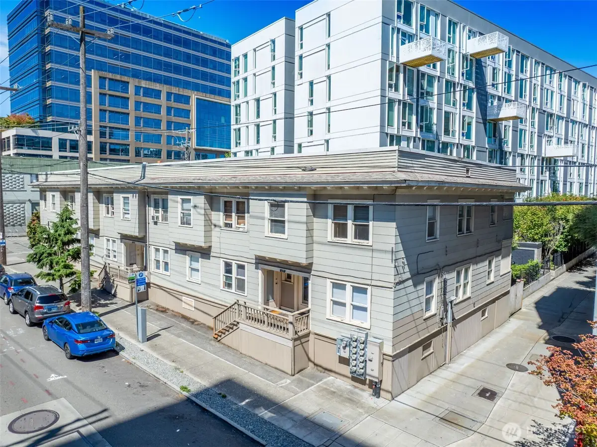 800 Harrison Street, Seattle, WA 98109 - #1