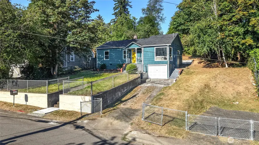 1527 Bloomington Avenue, Bremerton, WA 98312 - #2