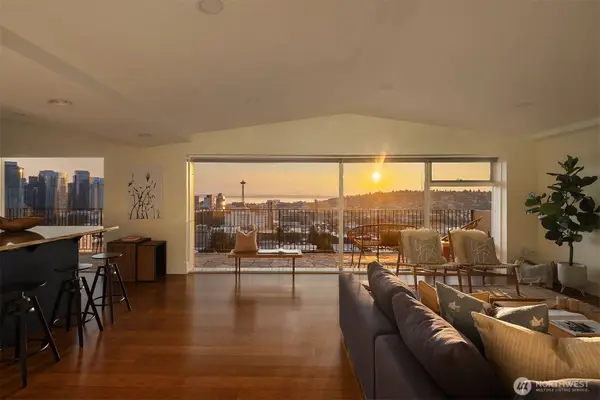 505 Belmont Avenue E #1101, Seattle, WA 98102