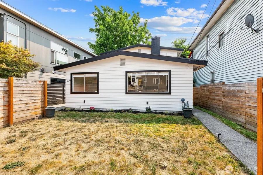 1609 E Alder Street, Seattle, WA 98122 - #3