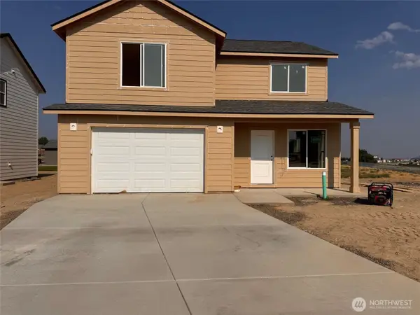 595 Karen Avenue, Royal City, WA 99357