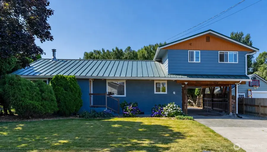 307 Lincoln Street, Everson, WA 98247 - #2