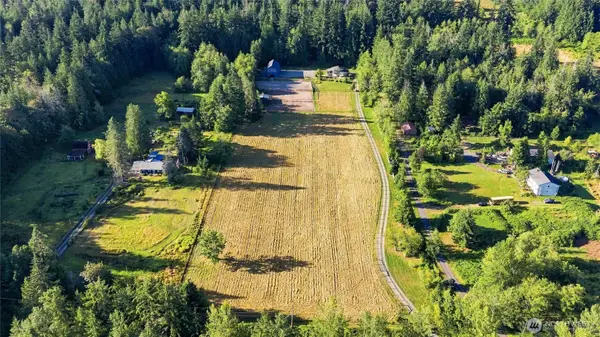 3807 E Smith Road, Bellingham, WA 98226