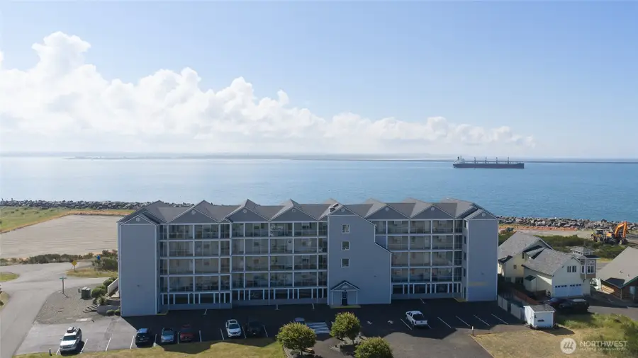 401 Westport View Sw #203, Ocean Shores, WA 98569 - #2