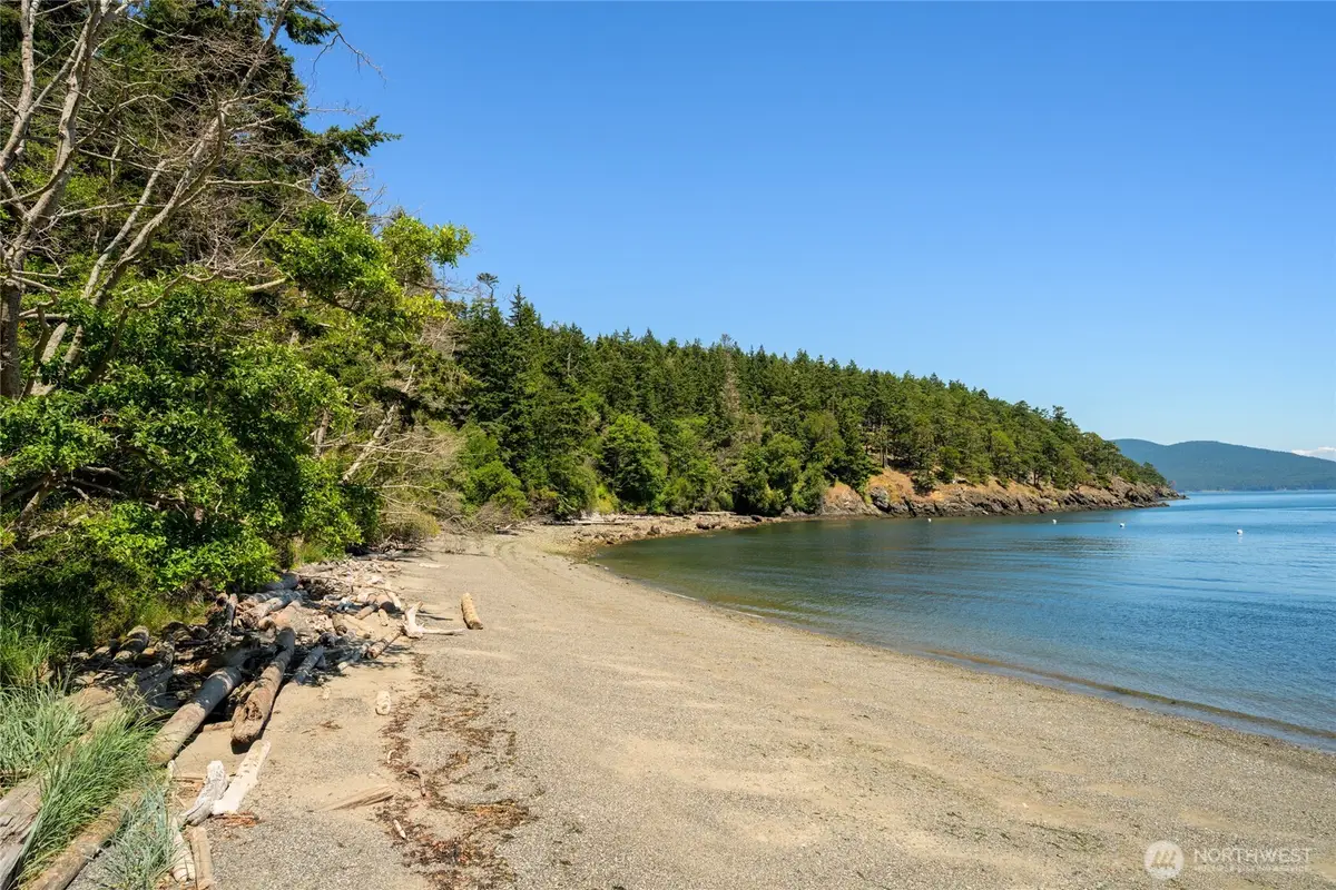 4 Fauntleroy Point Rd #4, Blakely Island, WA 98221 - #1