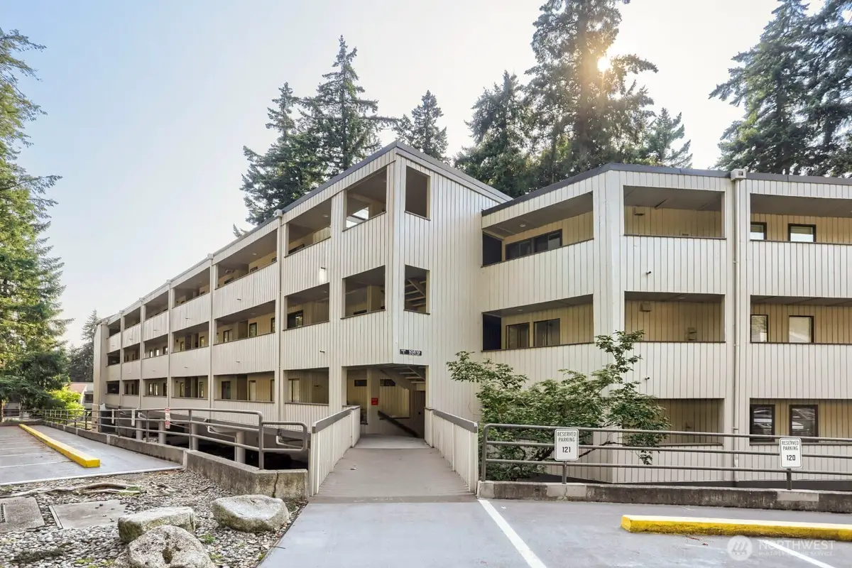 10819 NE 37th Place #227, Bellevue, WA 98004 - #1