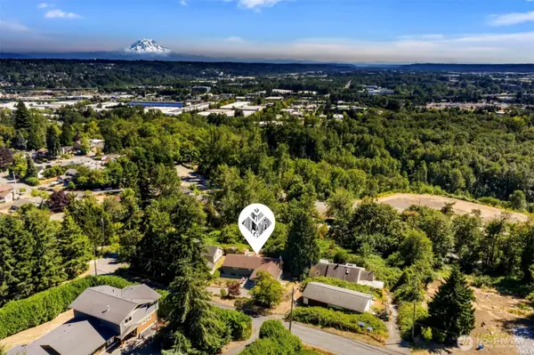 7841 S 135th Street, Seattle, WA 98178