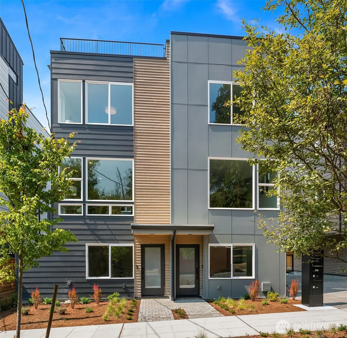 721 15th Avenue #A, Seattle, WA 98122 - #1