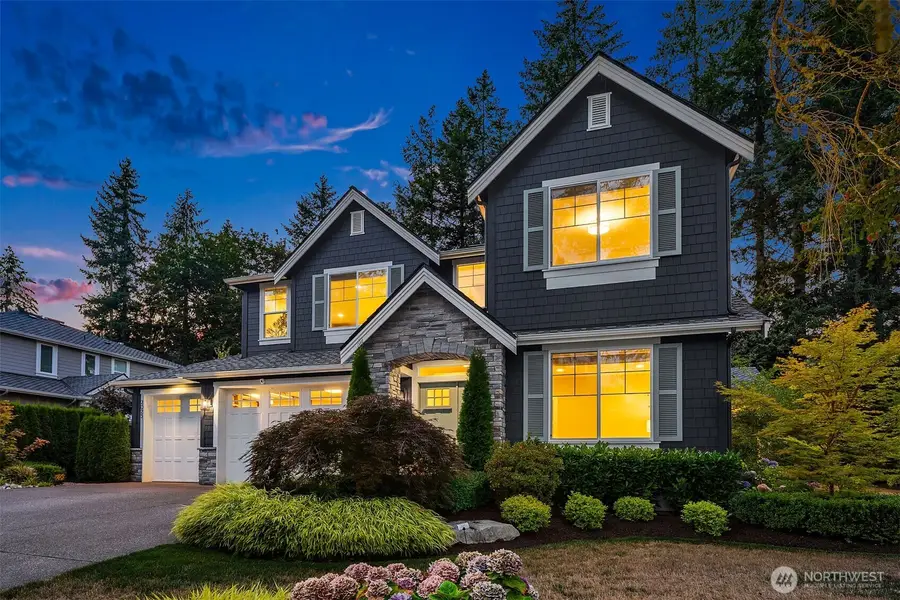 2025 211th Avenue Ne, Sammamish, WA 98074 - #2