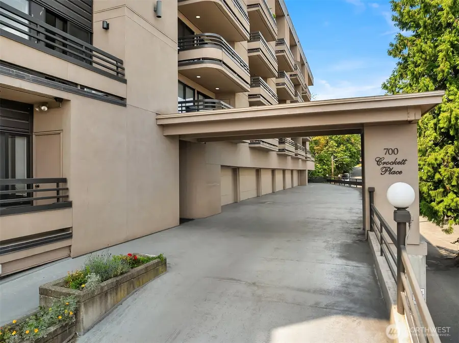 700 Crockett Street #104, Seattle, WA 98109 - #2