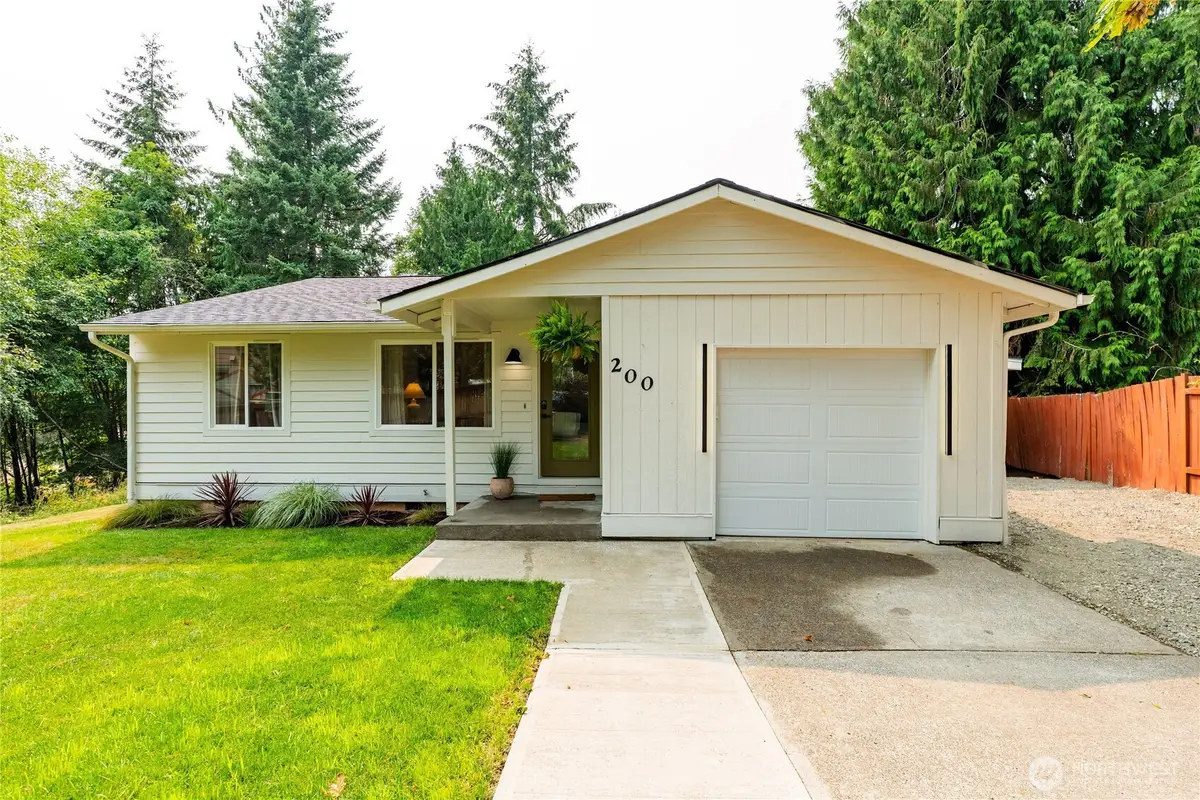 200 Saint Helens Way, Winlock, WA 98596 - #1