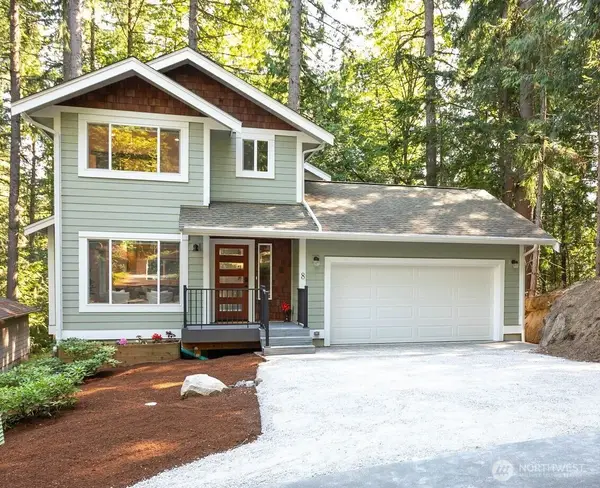 8 White Mountain Lane, Bellingham, WA 98229