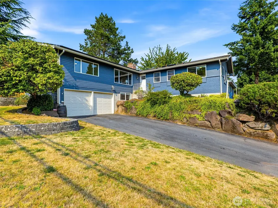 10404 NE 198th Street, Bothell, WA 98011 - #2