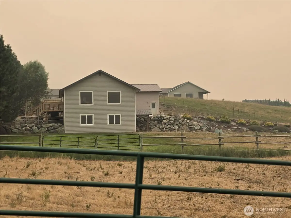32 Pilot Wheel Road, Tonasket, WA 98855 - #1