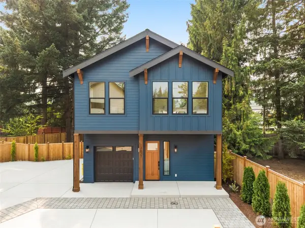 13637 103rd Avenue Ne, Kirkland, WA 98034