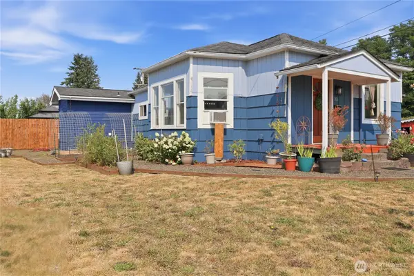 203 S Academy Street, Montesano, WA 98563