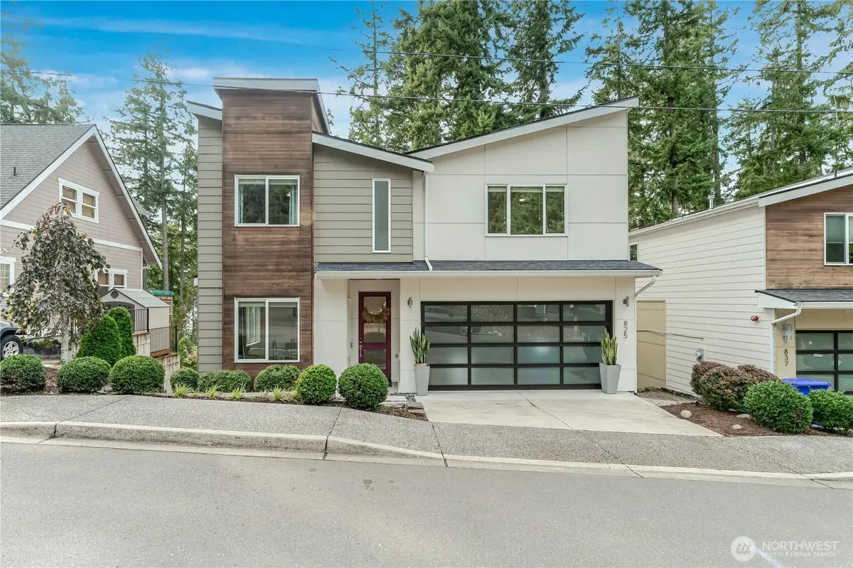 825 206th Avenue Ne, Sammamish, WA 98074 - #1