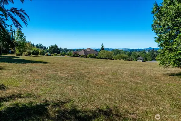 7495 Merganser Lane, Bow, WA 98232