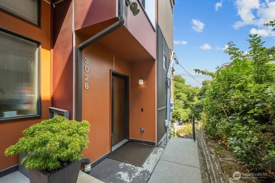 3026 SW Avalon Way, Seattle, WA 98126 - #2