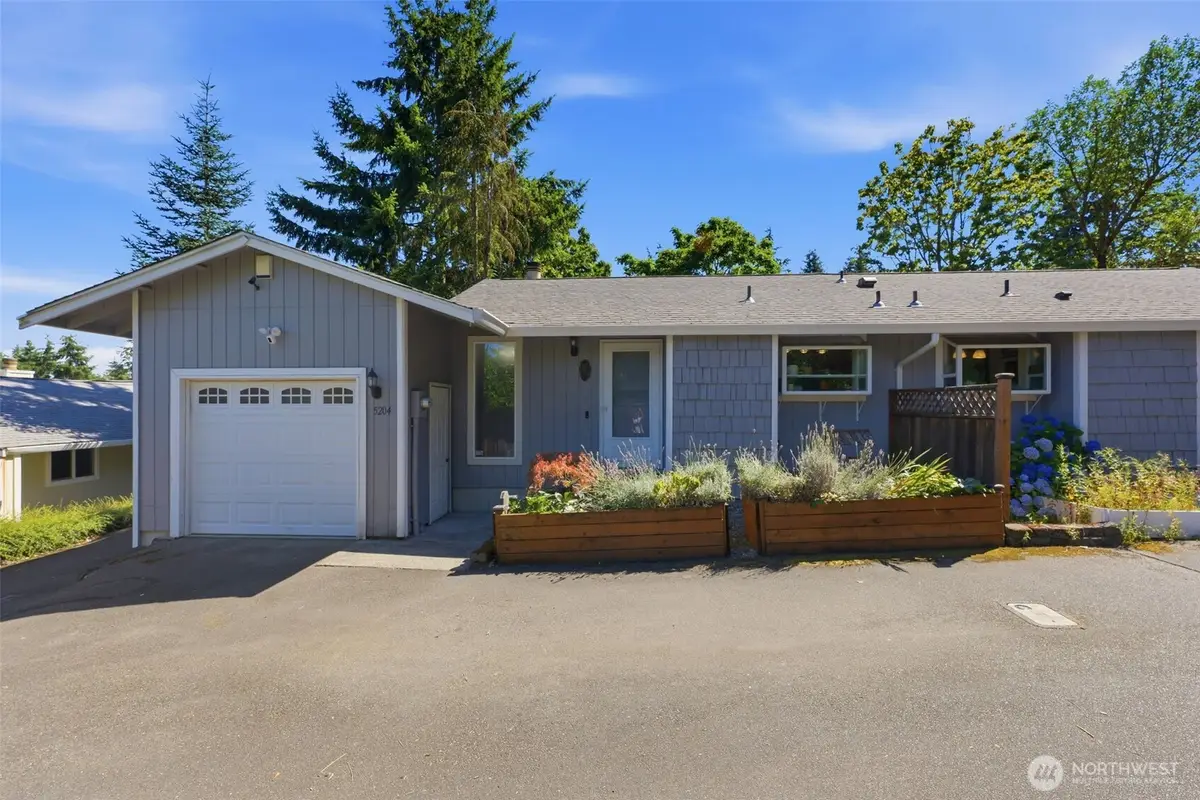 5204 65th Avenue W, University Place, WA 98467 - #1