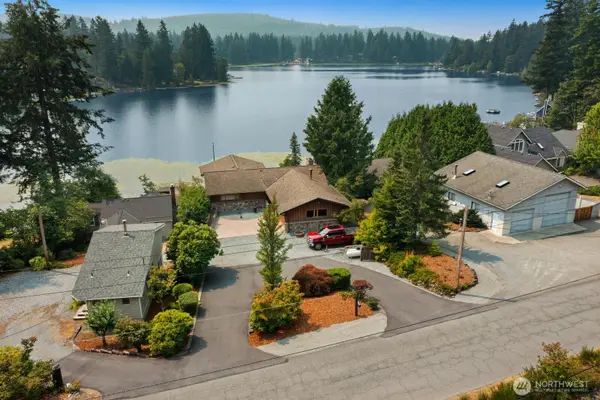 30601 SE Lake Retreat North Drive, Ravensdale, WA 98051