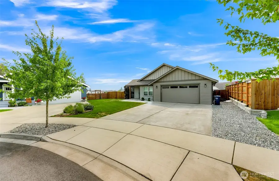 1913 Benjamin Court, Lynden, WA 98264 - #2