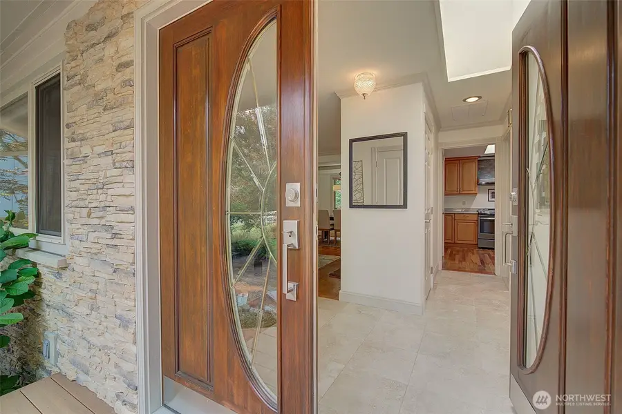 12909 NE 28th Street, Bellevue, WA 98005 - #2