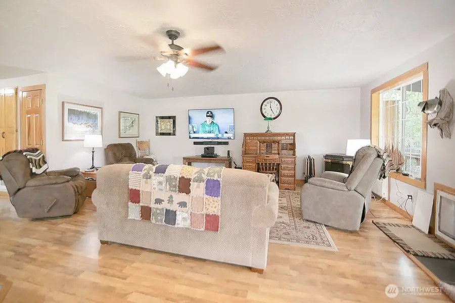 205 Lamar Road, Silverlake, WA 98645 - #3