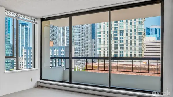 2201 3rd Avenue #1205, Seattle, WA 98121
