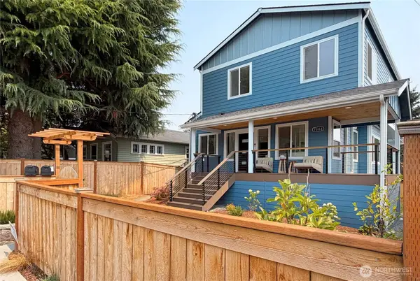 7008 Linden Avenue N, Seattle, WA 98103